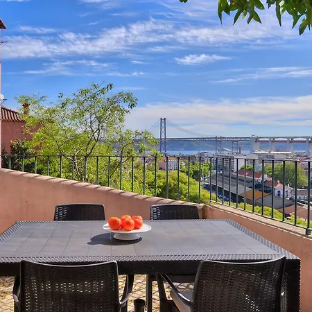Apartment Riverside View Alcantara *